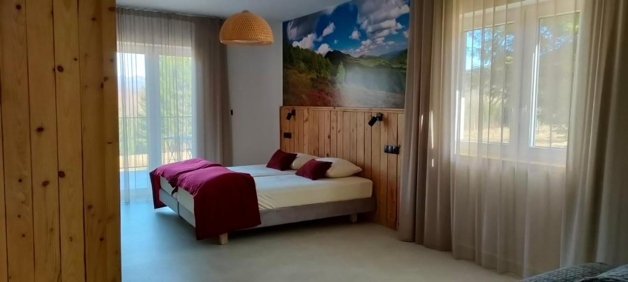 Pod Wielka Zalesiona Gora Wetlina Luaran gambar